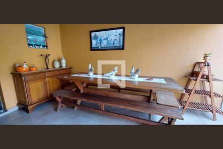 Casa à venda com 298m², 3 quartos e 6 vagasÁrea comum