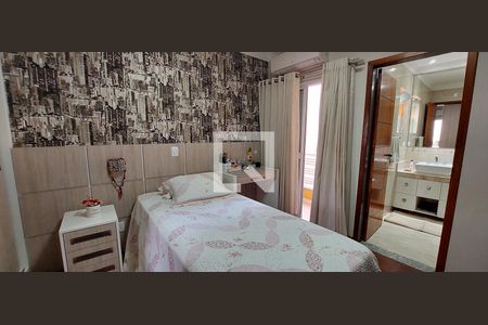 Casa à venda com 298m², 3 quartos e 6 vagasQuarto 3