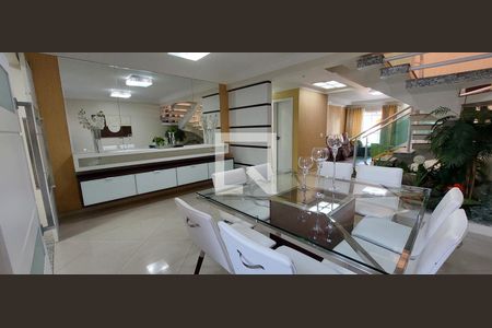 Casa à venda com 298m², 3 quartos e 6 vagasSala de Jantar