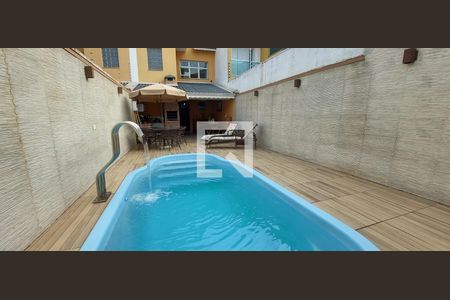 Casa à venda com 298m², 3 quartos e 6 vagasÁrea comum