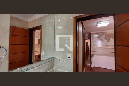 Casa à venda com 298m², 3 quartos e 6 vagasQuarto 2