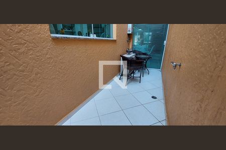 Casa à venda com 298m², 3 quartos e 6 vagasCorredor