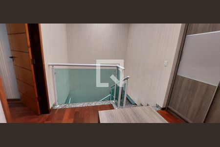 Casa à venda com 298m², 3 quartos e 6 vagasSaleta