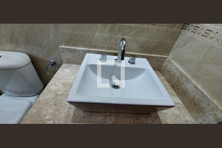 Casa à venda com 298m², 3 quartos e 6 vagasQuarto 2