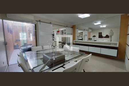 Casa à venda com 298m², 3 quartos e 6 vagasSala de Jantar