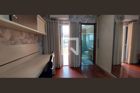 Casa à venda com 298m², 3 quartos e 6 vagasQuarto 2