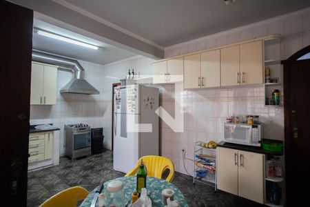 Casa à venda com 300m², 6 quartos e 4 vagas Casa à venda com 300m², 6 quartos e 4 vagasCozinha