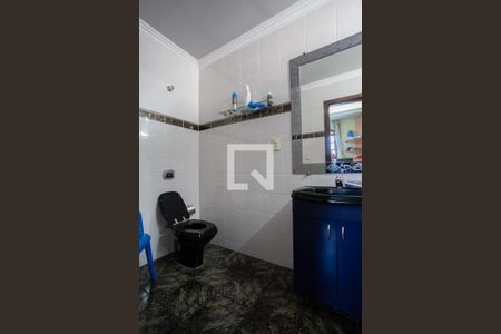 Casa à venda com 300m², 6 quartos e 4 vagas Casa à venda com 300m², 6 quartos e 4 vagasBanheiro Suíte 1 - 1º andar