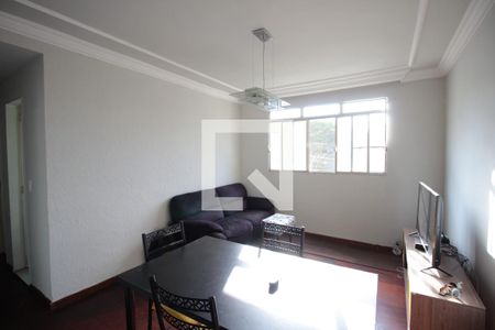 Sala de apartamento para alugar com 3 quartos, 62m² em Aarão Reis, Belo Horizonte