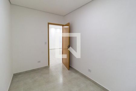 Quarto 1 de casa de condomínio para alugar com 2 quartos, 75m² em Vila Carrao, São Paulo