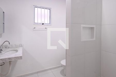 Banheiro de casa para alugar com 1 quarto, 55m² em Saúde, São Paulo