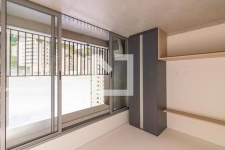 Quarto de kitnet/studio para alugar com 1 quarto, 31m² em Sumarezinho, São Paulo