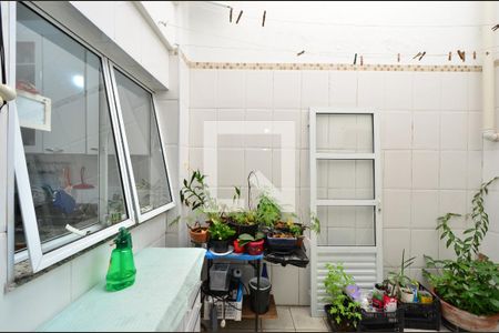 Casa de condomínio à venda com 160m², 3 quartos e 2 vagasÁrea de Serviço