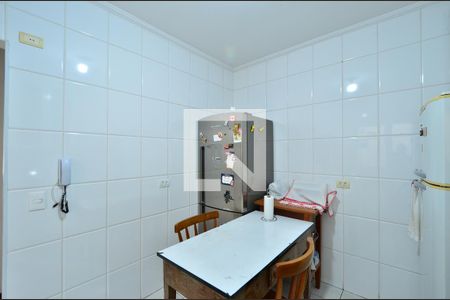 Casa de condomínio à venda com 160m², 3 quartos e 2 vagasCozinha