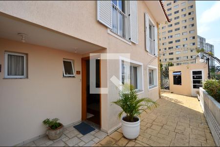 Casa de condomínio à venda com 160m², 3 quartos e 2 vagasÁrea Externa