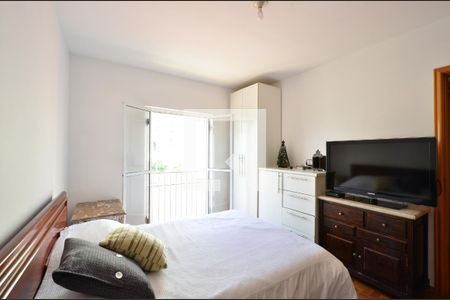 Casa de condomínio à venda com 160m², 3 quartos e 2 vagasSuíte