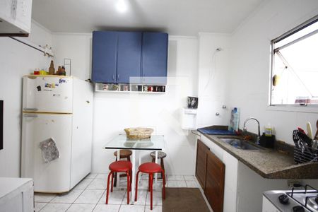Apartamento à venda com 80m², 3 quartos e 1 vagaCozinha