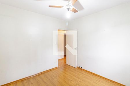 Apartamento à venda com 75m², 2 quartos e 1 vagaQuarto 02