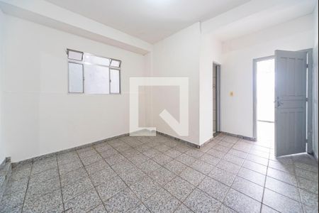 Sala de casa para alugar com 1 quarto, 60m² em Vila Luzita, Santo André