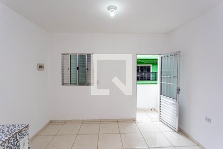 Casa para alugar com 72m², 2 quartos e sem vagaSala/Quarto