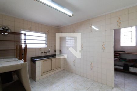Casa para alugar com 450m², 6 quartos e 2 vagas Casa para alugar com 450m², 6 quartos e 2 vagasCozinha 1