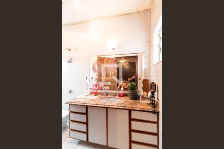 Casa para alugar com 450m², 6 quartos e 2 vagas Casa para alugar com 450m², 6 quartos e 2 vagasBanheiro da Suíte 1