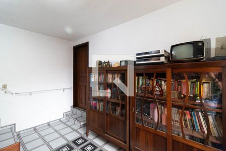 Casa para alugar com 450m², 6 quartos e 2 vagas Casa para alugar com 450m², 6 quartos e 2 vagasHall da Cozinha 1