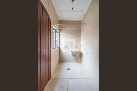 Casa à venda com 339m², 3 quartos e 4 vagasÁrea de Serviço