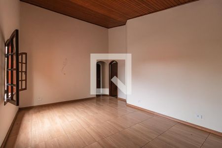 Casa à venda com 339m², 3 quartos e 4 vagasSuíte