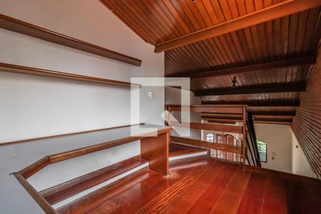 Casa à venda com 339m², 3 quartos e 4 vagasEscritório
