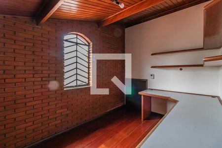 Casa à venda com 339m², 3 quartos e 4 vagasEscritório
