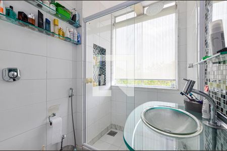 Casa de condomínio à venda com 290m², 4 quartos e 1 vagaSuite 2