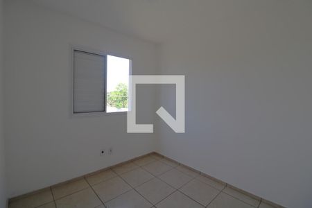 Quarto 2 de apartamento para alugar com 2 quartos, 52m² em Vila Emir, São Paulo