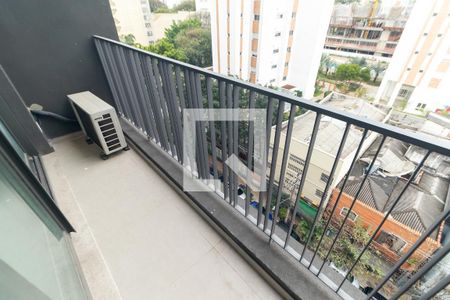 Varanda de kitnet/studio à venda com 1 quarto, 27m² em Pinheiros, São Paulo