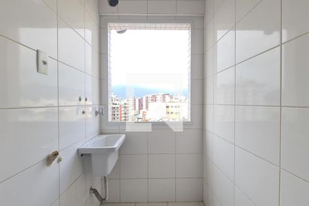 Apartamento à venda com 81m², 3 quartos e 1 vagaÁrea de Serviço
