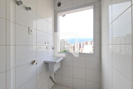 Apartamento à venda com 81m², 3 quartos e 1 vagaÁrea de Serviço