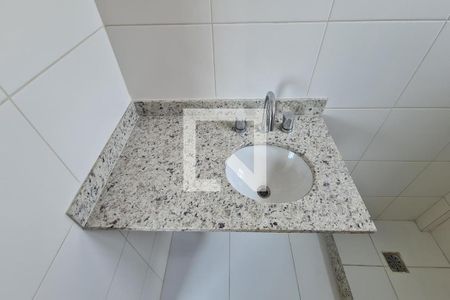 Apartamento à venda com 81m², 3 quartos e 1 vagaBanheiro da Suíte