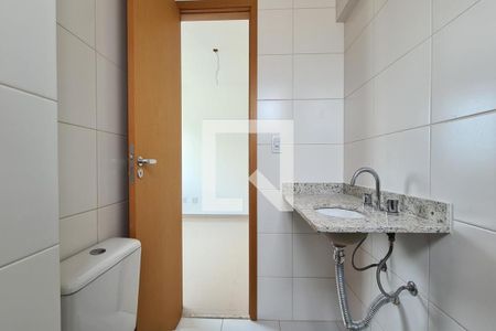 Apartamento à venda com 81m², 3 quartos e 1 vagaBanheiro da Suíte