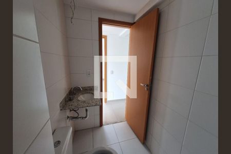Apartamento à venda com 81m², 3 quartos e 1 vagaBanheiro Social