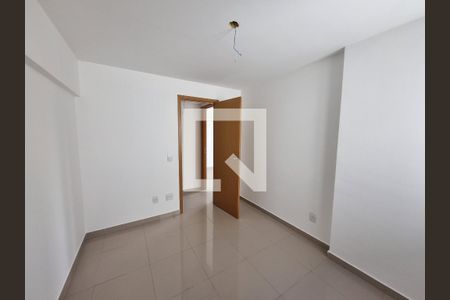 Apartamento à venda com 81m², 3 quartos e 1 vagaQuarto 2