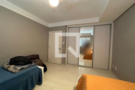 Casa à venda com 300m², 5 quartos e 2 vagasQuarto 2