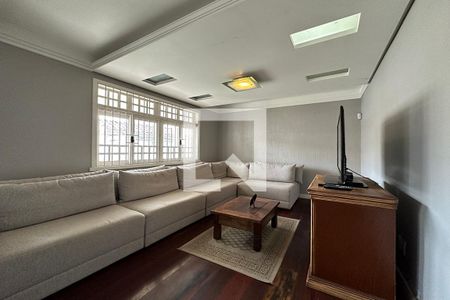 Sala de casa à venda com 3 quartos, 300m² em Mauá, Novo Hamburgo
