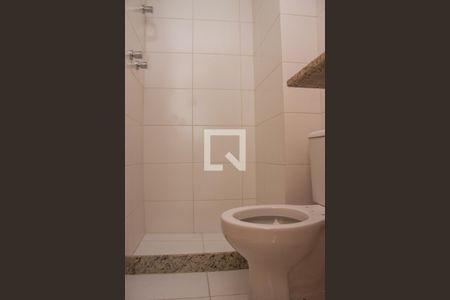 Apartamento à venda com 81m², 3 quartos e 1 vagaBanheiro Social 02