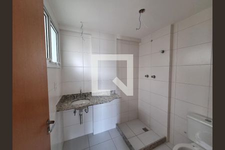 Apartamento à venda com 82m², 3 quartos e 2 vagasBanheiro Social