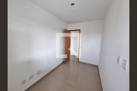 Apartamento à venda com 82m², 3 quartos e 2 vagasQuarto 3