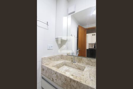 Apartamento para alugar com 38m², 2 quartos e sem vagaBanheiro