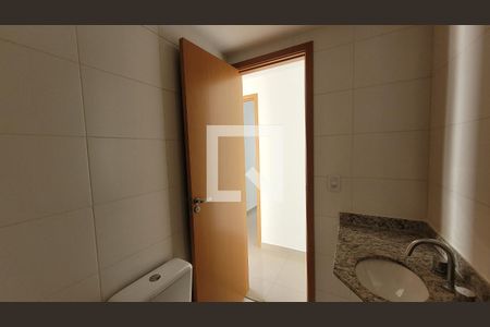 Apartamento à venda com 94m², 4 quartos e 2 vagasBanheiro  2