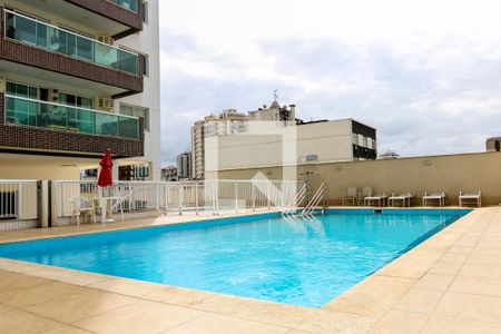 Apartamento à venda com 94m², 4 quartos e 2 vagasÁrea comum - Piscina