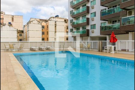 Apartamento à venda com 94m², 4 quartos e 2 vagasÁrea comum - Piscina