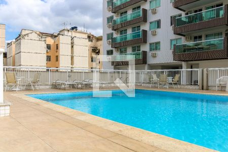 Apartamento à venda com 94m², 4 quartos e 2 vagasÁrea comum - Piscina